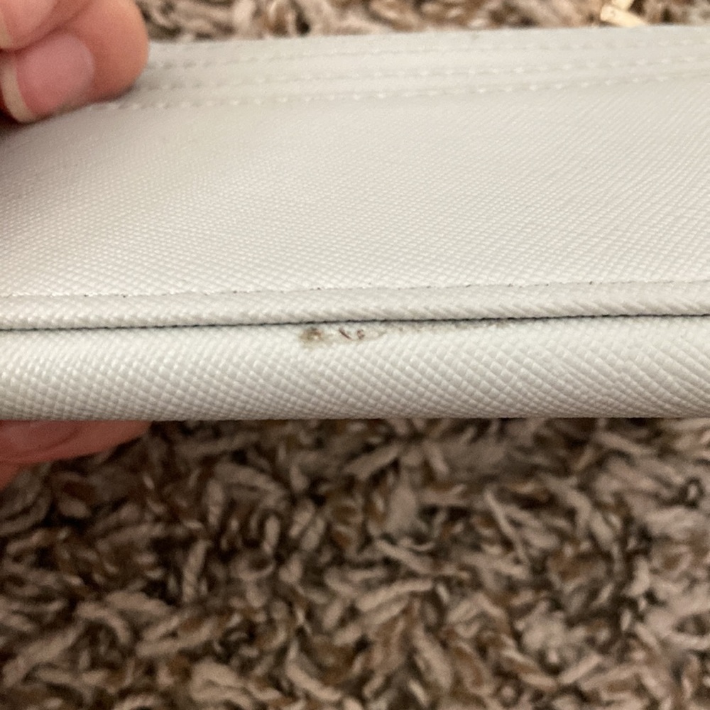 Anne Klein Cardholder - Picture 4 of 4